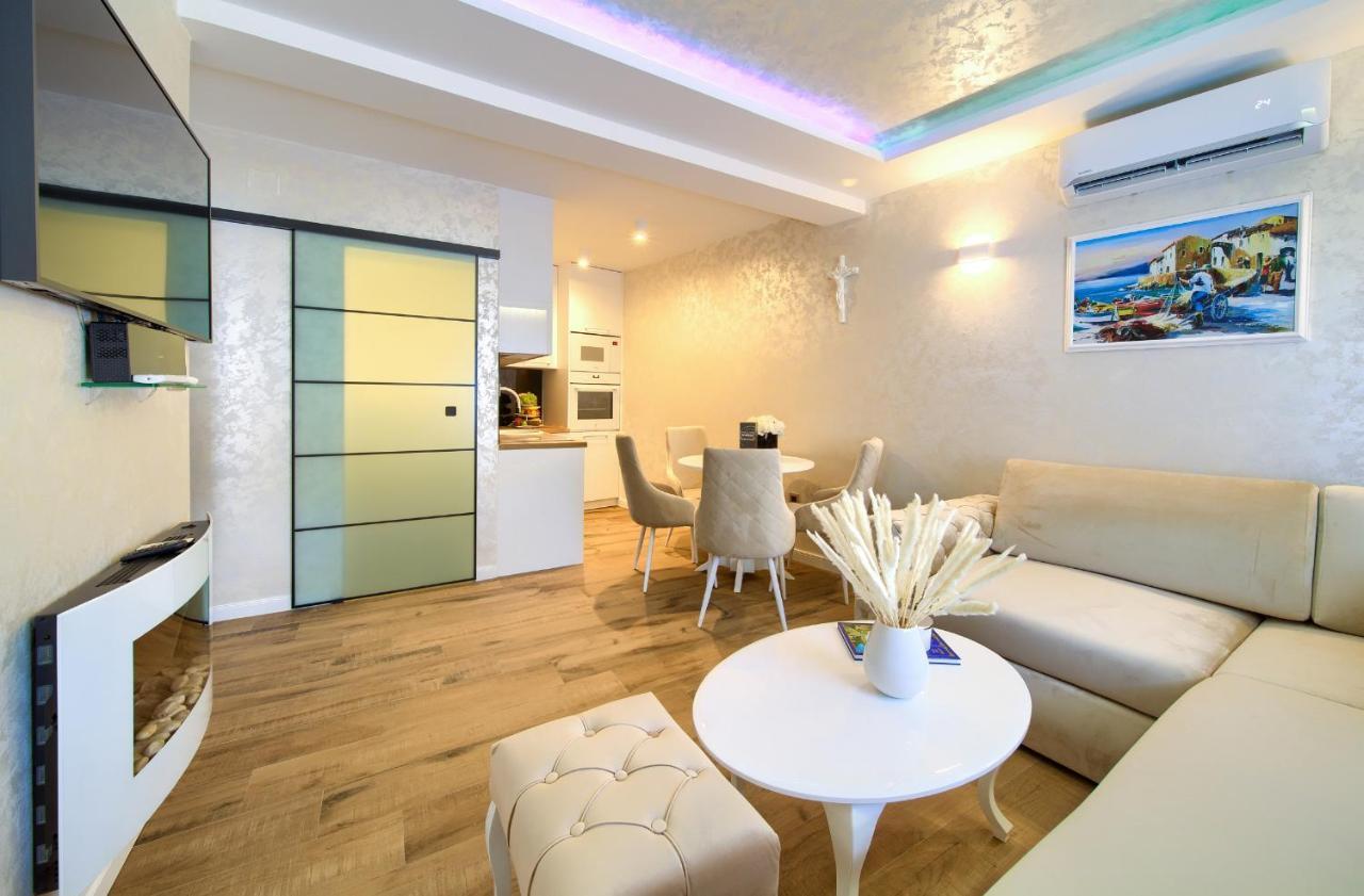 Luxury Apartments Jf Rab Town Dış mekan fotoğraf