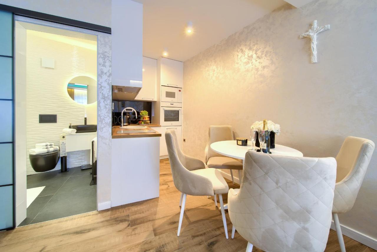 Luxury Apartments Jf Rab Town Dış mekan fotoğraf